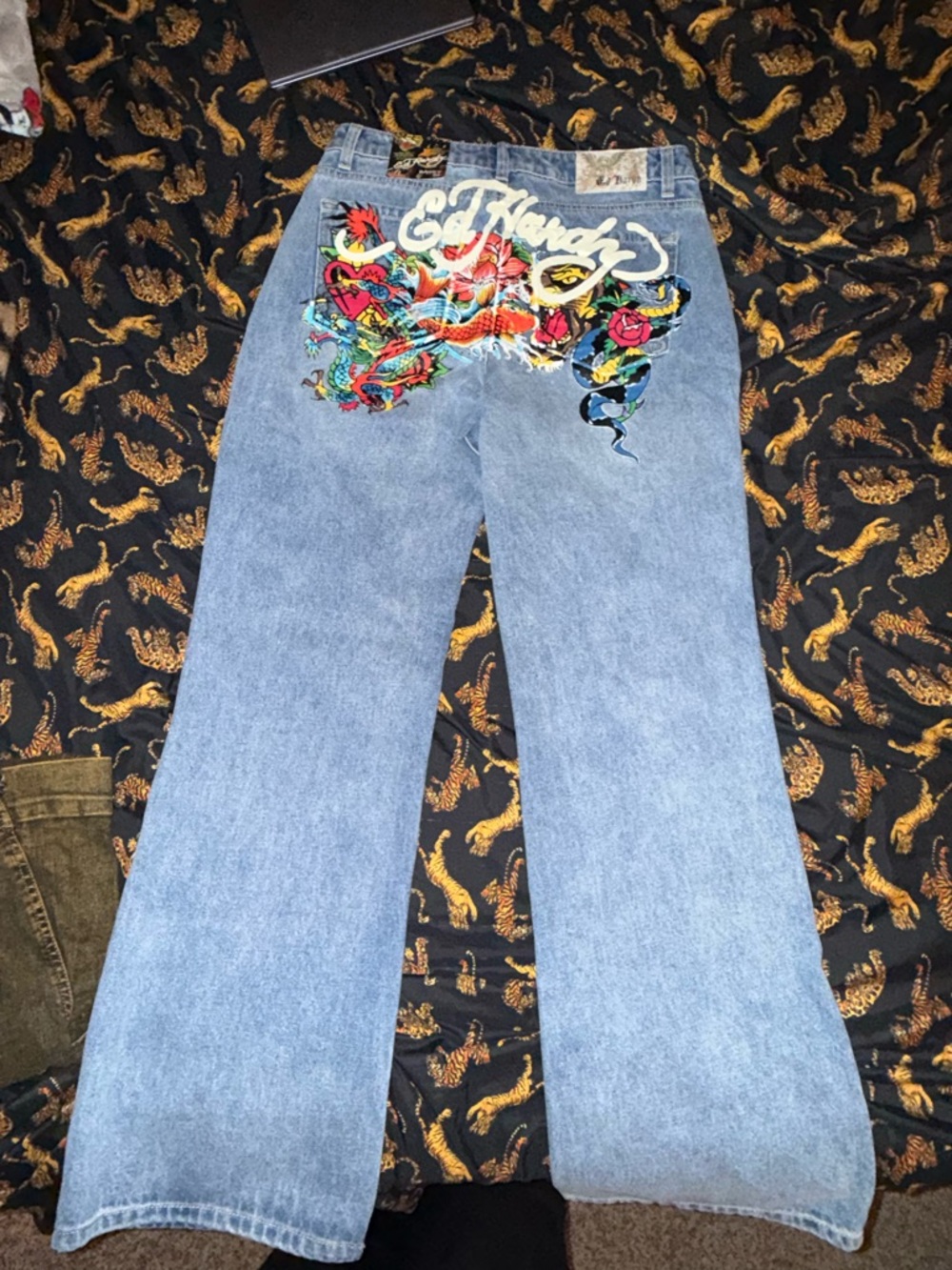 Ed hardy baggy jeans NWT - Picture 4 of 7